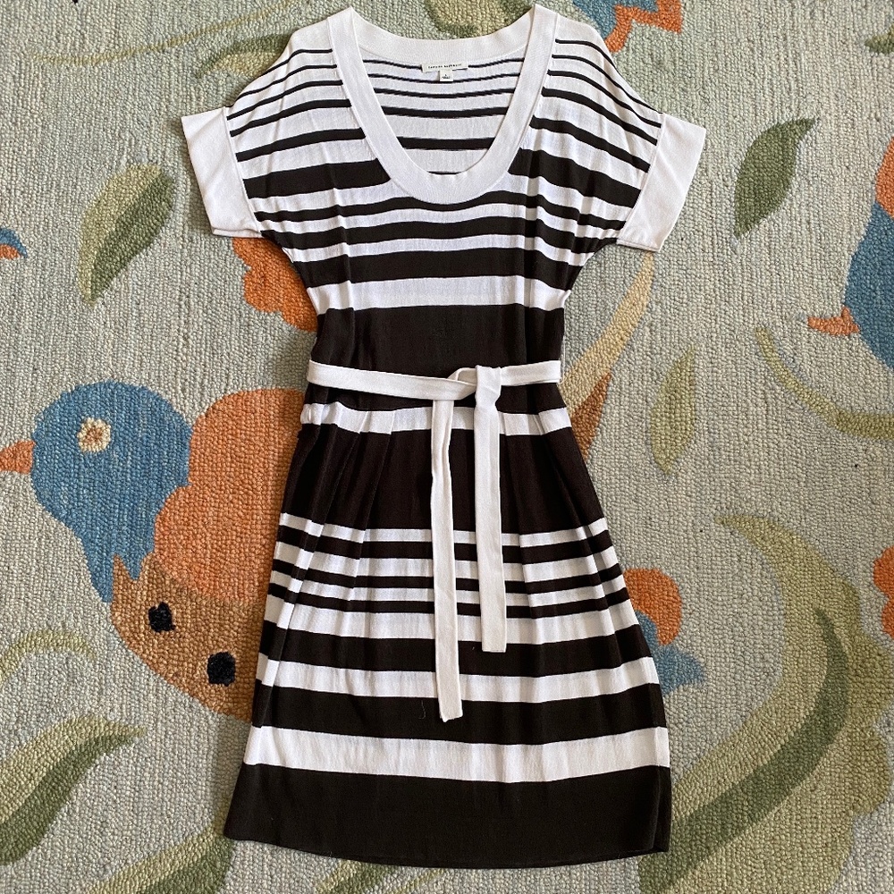 Banana Republic I Y2K I Black & White Stripe Scoop Neck Dress